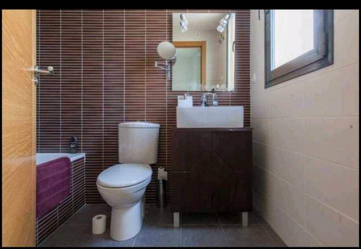 Relax, Sol Y Playa Apartment เอลกัมเปโญ ภายนอก รูปภาพ